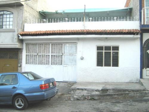 ECONÓMICA CASA DE 150 M2 DE CONSTRUCCIÓN