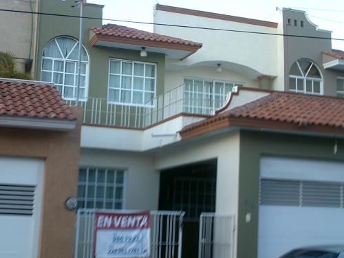 CASA EN RENTA - GRACIANO SÄNCHEZ _ BOCA DEL RÍO, VERACRUZ