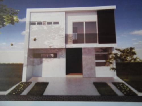 HERMOSA CASA NUEVA EN FRACC. PRIVADO