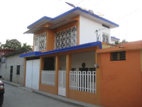 VENDO HERMOSA CASA EN HIGUERON COL, CENTRO