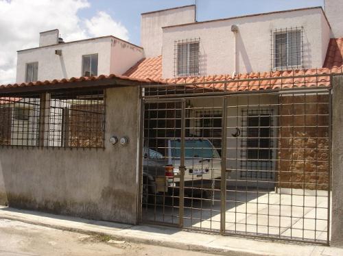 VENDO HERMOSA CASA EN LA UNIDAD LOS ARROZALES JOJUTLA MORELOS