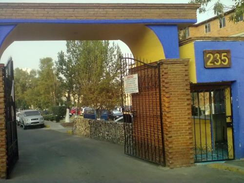 PRECIOSOS DEPARTAMENTO RECIEN REMODELADO