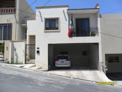 Remato Residencia ---RESIDENCIAL CUMBRES