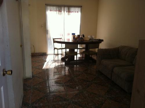 TRASPASO DE CASA EN HACIENDA STA. MARIA 