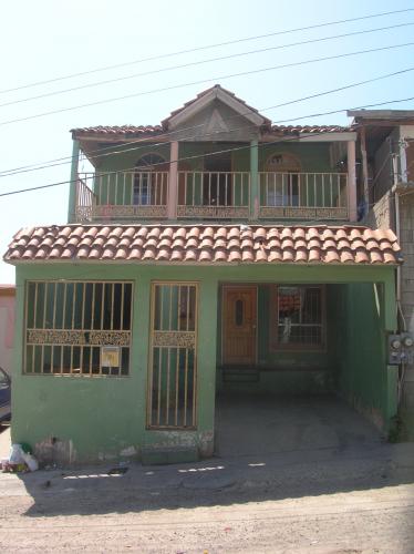 VENTA DE CASA FRACC. VILLA FONTANA