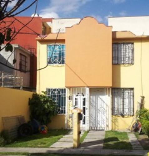  COACALCO RINCONADA SAN FELIPE I I VENDO CASA 2 PISOS 