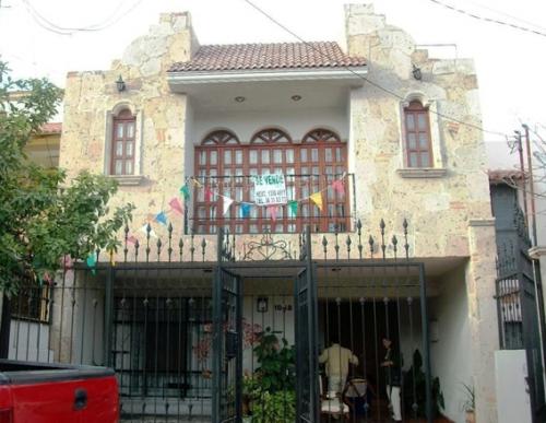 CASA EN VENTA / LAS AGUILAS / ZAPOPAN (Zona Metropolitana de Guadalajara, Jalisco)