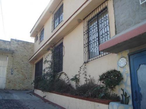 TLALPAN, SAN PEDRO MARTIR, CASA EN VENTA CON 6 RECAMARAS.