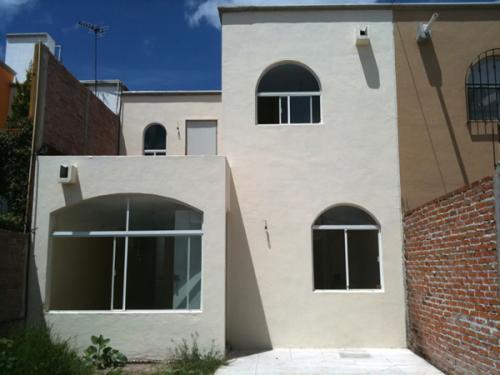 Casa en fraccionamiento los Santos