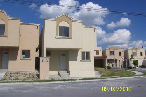 ESTRENE ESQUINA CON DOBLE FRENTE