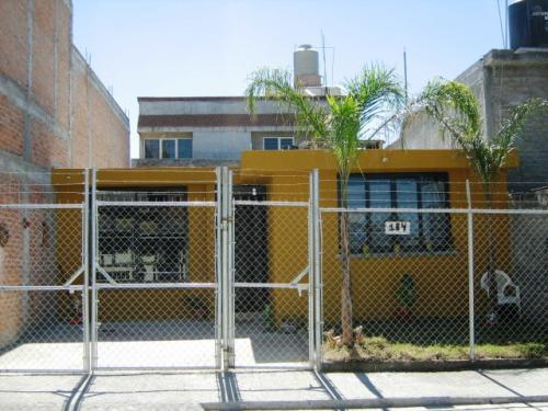 CASA UNIPLANTA, TRIRRECÁMARA, BICOCHERA