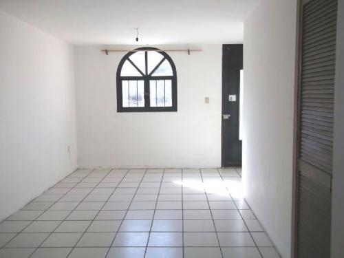 CASITA COMODA POR EL TECNOLOGICO DE MORELIA