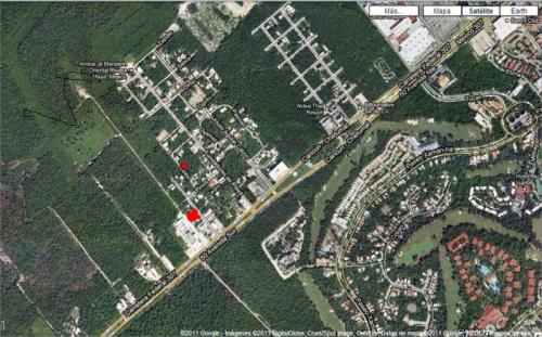 Se vende terreno pavimentado al lado de la toyota en avenida pino, informes al 015531862559 escriturado