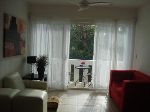 BONITO CONDOMINIO EN PLAYACAR