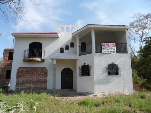 A buen precio !! Casa en obra negra y terreno en Cocula Jal