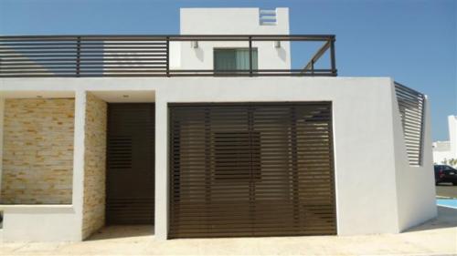 Casa amueblada de 5 habitaciones en renta en Merida por semana o meses zona Norte cerca de Liverpool