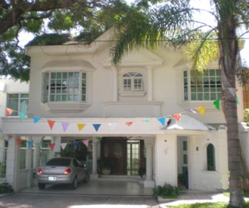 CASA EN RENTA /CHAPALITA/  ZAPOPAN, JALISCO