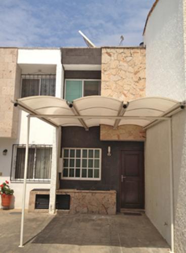 CASA EN VENTA, ARBOLEDAS, ZAPOPAN, JALISCO, MÉXICO (Zona Metropolitana de Guadalajara)