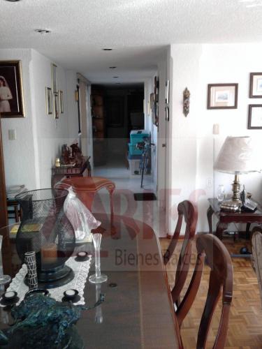 VENDO AMPLIO DEPARTAMENTO EN LA COLONIA DEL VALLE!!!!