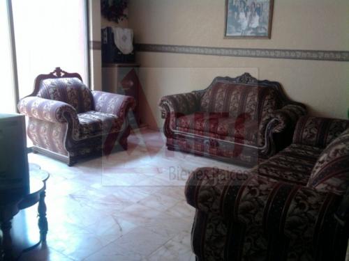 VENDO AMPLIA CASA EN BOSQUES DE ARAGON!!!!