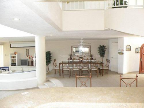 DISPONIBLE NEW YEAR & XMAS, 7,500 PESOS X NOCHE, 10 MEMBRESIAS