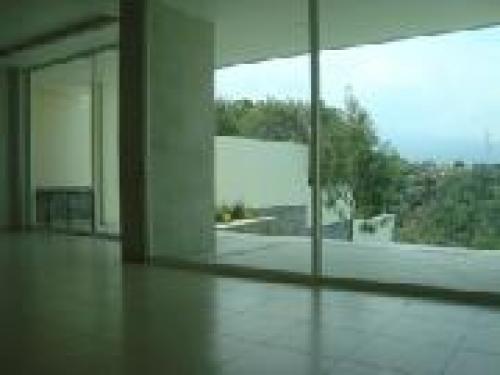 CASA MODERNA ESTRENELA ZONA NORTE