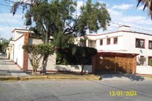 PRECIOSA CASA EN CIRCUITO NAVEGANTES CD.SATELITE