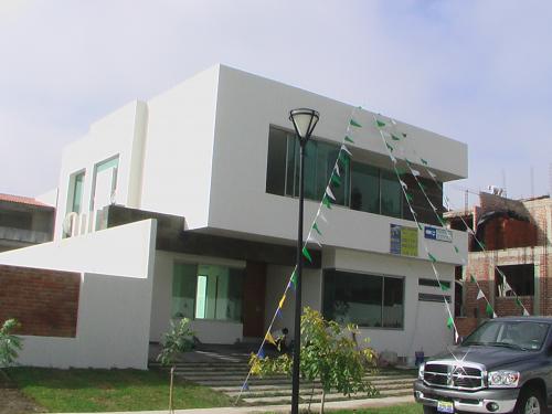 PUERTA DEL BOSQUE, ZAPOPAN. RENTA RESIDENCIA EN COTO