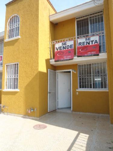 CASA EN VENTA EL COLLI URBANO