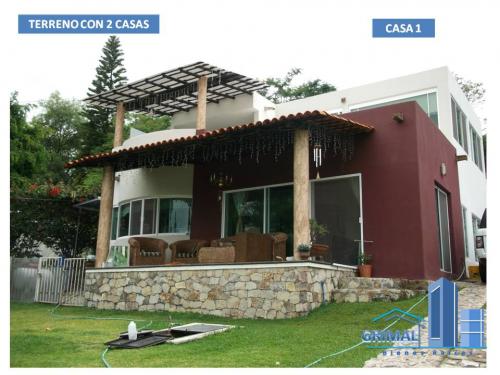 Terreno con 2 Casas Amuebladas en Chapala Haciendas, Chapala, Jalisco.