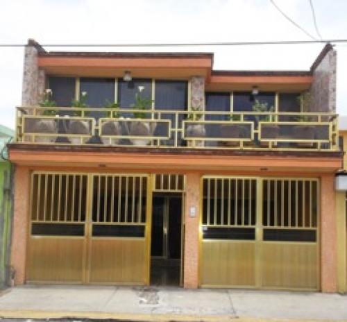 COACALCO VILLA DE LAS FLORES VENDO CASA 5 REC. Y ESTUDIO