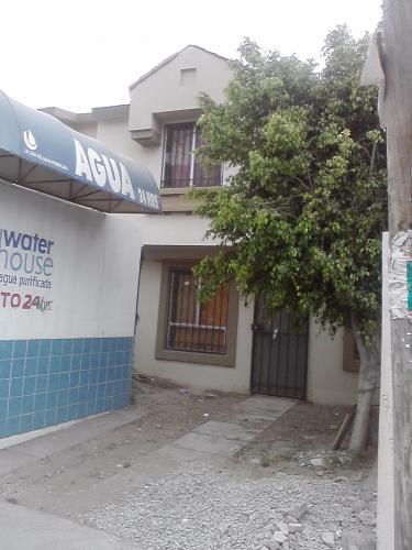 RESIDENCIAL DEL BOSQUE 3 RECAMARAS EN OFERTA RENOVADA 