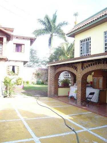 CASA RESIDENCIAL. YAUTEPEC, MORELOS