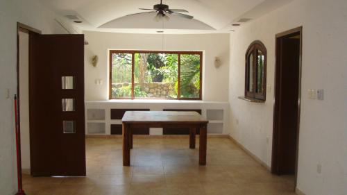 CASA VENTA O RENTA EN CLUB DE GOLF VILLA RICA