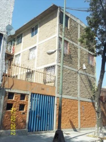 SANTA MARIA LA RIBERA VENDO DEPTO. 2 REC. EN P.B. 59 M2