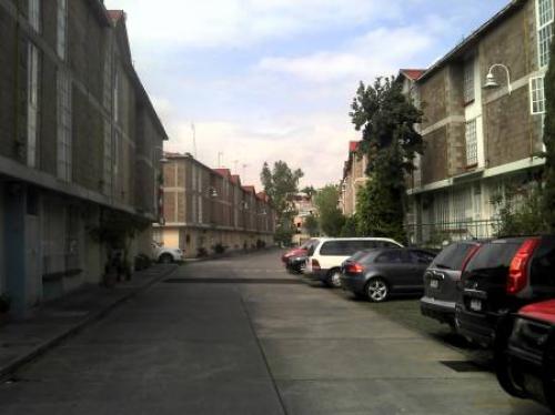 EXECELENTE CASA EN VENTA IGWT LOMAS DE TARANGO