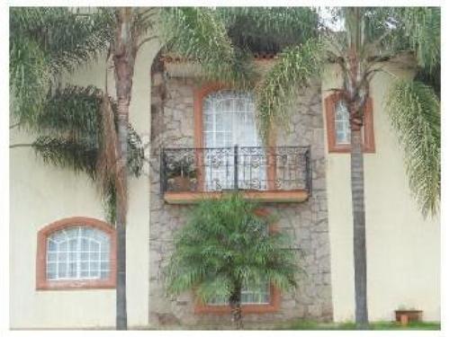 CASA EN VENTA LOMAS DE LOS PAJAROS