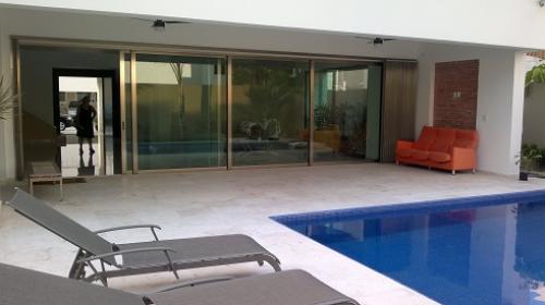 Cancun, Excelente Casa en Residencial Villa Magna con Control de Acceso