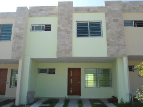 CASA EN VENTA FRACC. BOSQUES DE SAN GONZALO