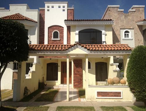 Casa Venta / Arcos de Guadalupe / Zapopan