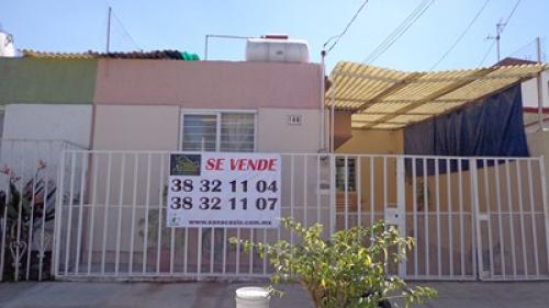 CASA EN FRACCIONAMIENTO