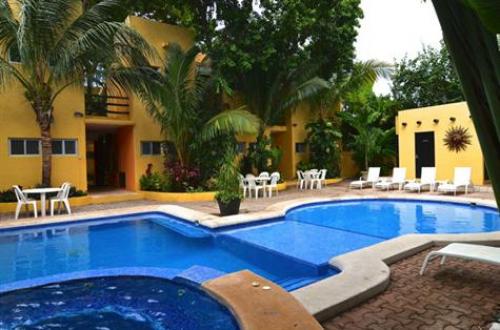 Excelente Hotel en Venta ubicado en el Centro de Playa del Carmen