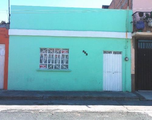 CENTRICA PROPIEDAD, 2 CUADRAS DE AV. MADERO