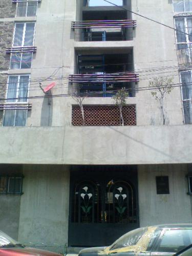 COL. VALLEJO PONIENTE VENDO DEPTO. 2 REC.