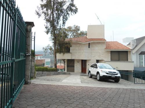 ¡PASEOS DEL BOSQUE! RESIDENCIA EN CONDOMINIO HORIZONTAL 