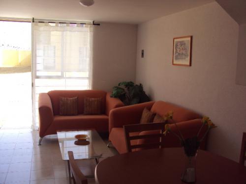 Hermosa casa 3ª  Seccion San Ramon Fracc. La Giralda