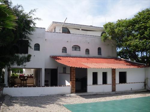 EXCLUSIVA PROMOCIÓN! SE VENDE HERMOSA CASA EN TEPOZTLÁN, MORELOS!!