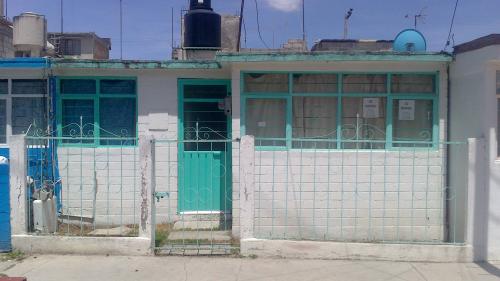Rento casa sola en Venta Prieta