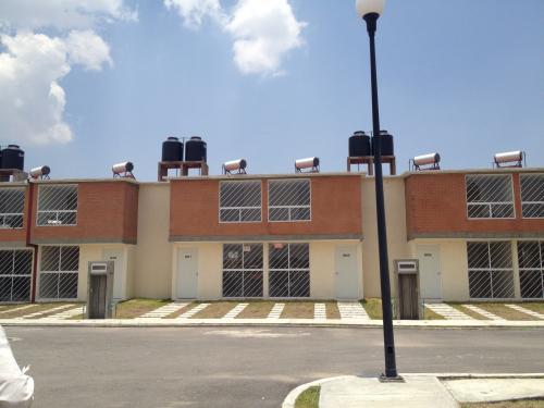 COINMVER VENDE EXCELENTE CASITA EN REFORMA 2602 APIZACO TLAXCALA ” 