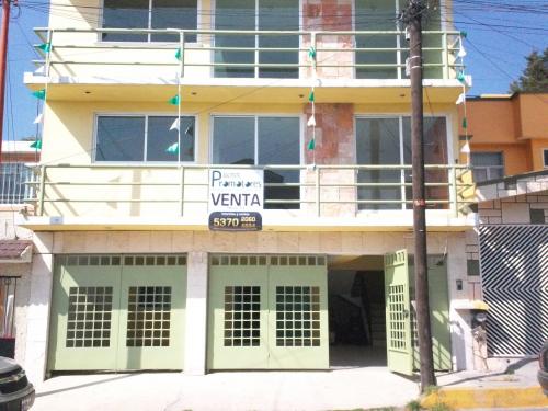 Cumbres del Valle departamento planta baja 2 recamaras